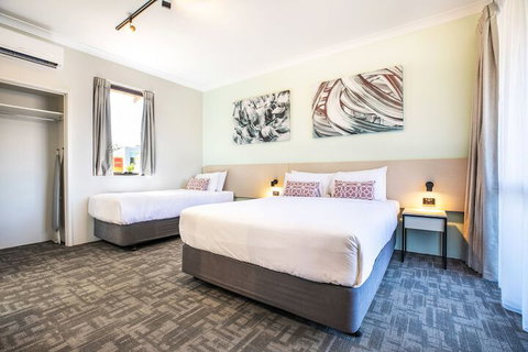 Nightcap At Wanneroo Tavern - Accommodation in Bendigo 6