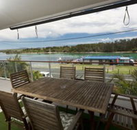 Waterline 202 - Accommodation in Bendigo