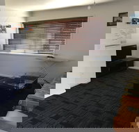 Nerang 66 House - Accommodation in Bendigo