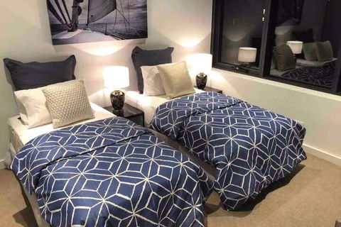 Brand New Lux Water View 3bd With Parking - Accommodation in Bendigo 4
