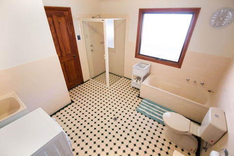 Old Swanport General Store - Accommodation in Bendigo 4