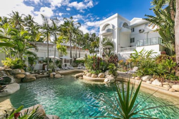 Palm Cove QLD Accommodation in Bendigo