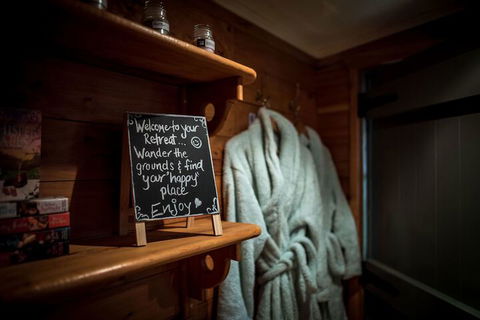 Guide Falls Cottage - Accommodation in Bendigo 1