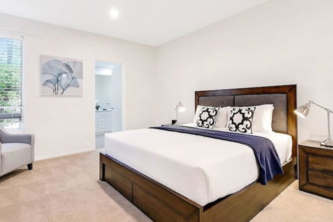 Palms Breeze - Accommodation in Bendigo 3