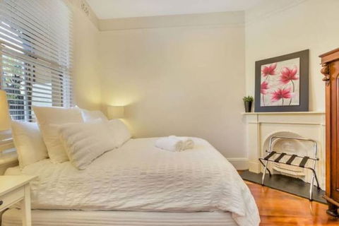 3 Bedroom Terrace At Harbour Bridge - Accommodation in Bendigo 3
