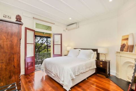 3 Bedroom Terrace At Harbour Bridge - Accommodation in Bendigo 2