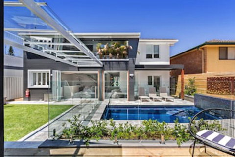 La Luna Shoal Bay - Accommodation in Bendigo 0