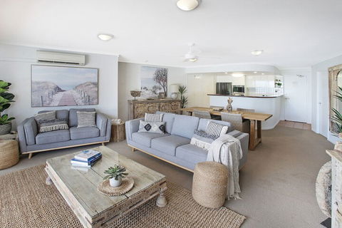 Cotton Tree Absolute Waterfront - Accommodation in Bendigo 6