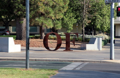 Adelaide Central Apartment - 3BR, 2Bath & Carpark - Accommodation in Bendigo 2