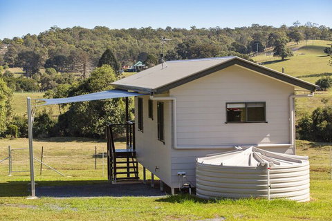 Valley Cabins By The Creek - Accommodation in Bendigo 2