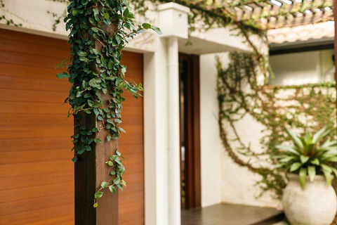 ESPRIT 2 PALM COVE BRAND NEW - Accommodation in Bendigo 1