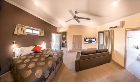 Broken Hill Outback Resort - Accommodation in Bendigo 0