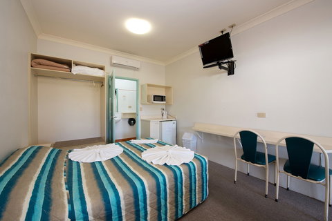 Lamington Hotel Motel - Accommodation in Bendigo 3