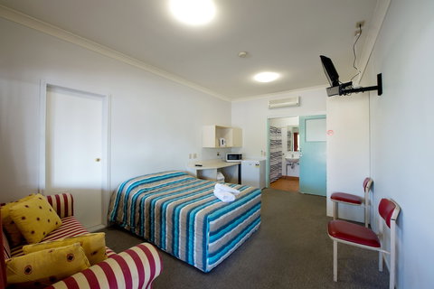 Lamington Hotel Motel - Accommodation in Bendigo 5