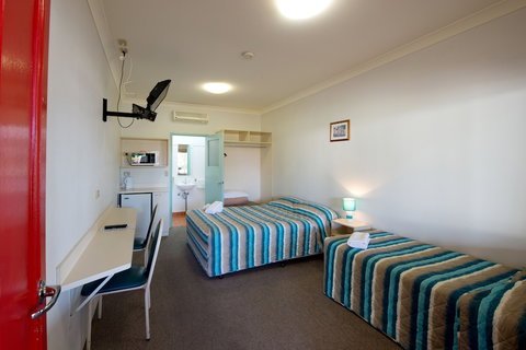 Lamington Hotel Motel - Accommodation in Bendigo 2