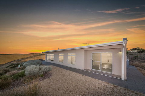 Fleurieu Coastal Retreat Lot 150 Myponga Beach Road - Accommodation in Bendigo 4