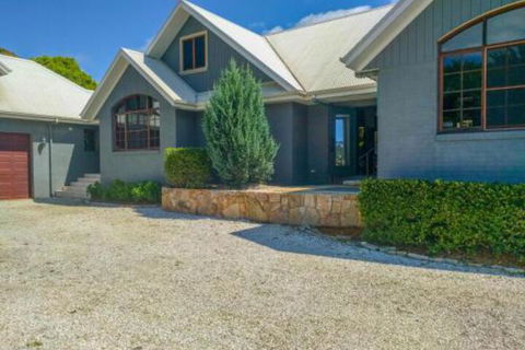 Colorado Beauty Nestled In The Heart Of Bonville - Accommodation in Bendigo 1
