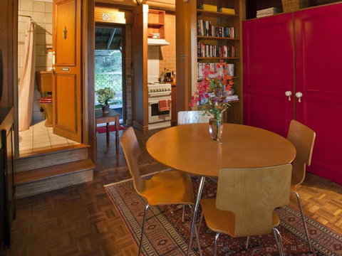 Cherrytree Cottage - Accommodation in Bendigo 2