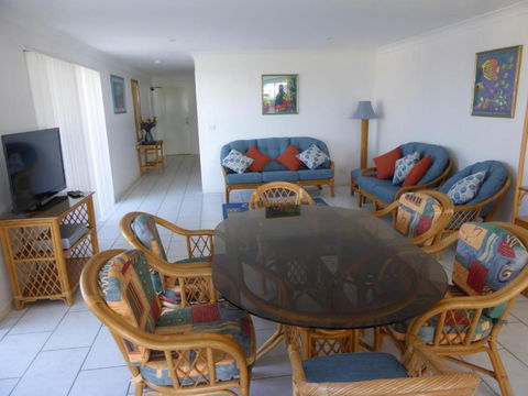 Hi Surf Unit 4 92 Head St. Forster - Accommodation in Bendigo 6