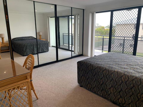 Hi Surf Unit 4 92 Head St. Forster - Accommodation in Bendigo 4