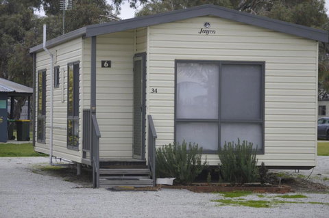 Kerang Cabins - Accommodation in Bendigo 2