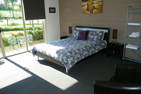 De'Vine Escape - Accommodation in Bendigo 7
