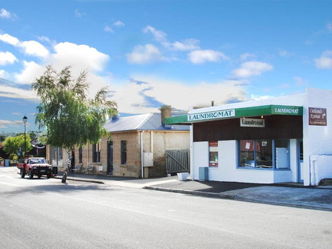 Oatlands Retreat - Accommodation in Bendigo 5