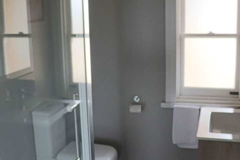 Robinson Cottage - Accommodation in Bendigo 4