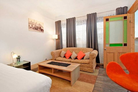 Robinson Cottage - Accommodation in Bendigo 3