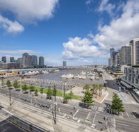 Docklands Private Collection of Apartments - Digital Harbour - Accommodation in Bendigo