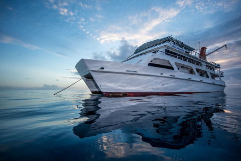 Reef Encounter - Accommodation in Bendigo 0