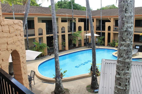 Oasis Inn Cairns - Accommodation in Bendigo 1