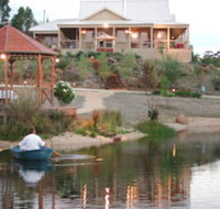 Blue Cliffs Retreat - Accommodation in Bendigo
