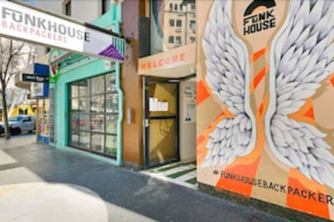 Funk House Backpackers - Accommodation in Bendigo 1