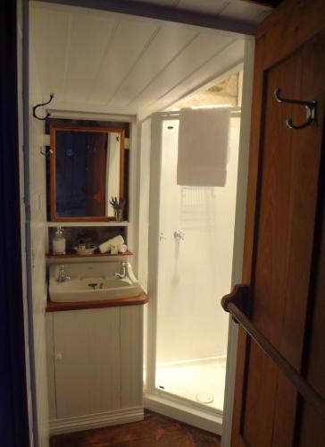 Orfords Sanda House B & B - Accommodation in Bendigo 4