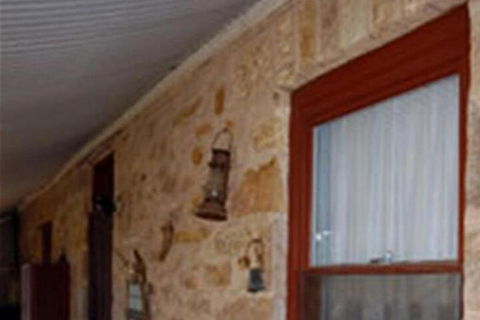 Liebelt House - Accommodation in Bendigo 4