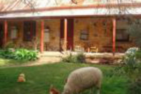 Liebelt House - Accommodation in Bendigo 0