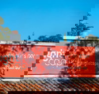 Nightcap at Ferntree Gully Hotel Motel