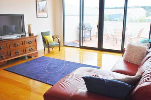 POSITION PERFECT CENTRAL INVERLOCH - Accommodation in Bendigo 6