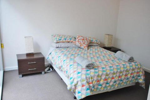 POSITION PERFECT CENTRAL INVERLOCH - Accommodation in Bendigo 2