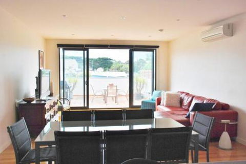 POSITION PERFECT CENTRAL INVERLOCH - Accommodation in Bendigo 4