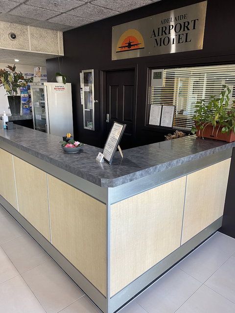 Adelaide Airport Motel - Accommodation in Bendigo 1