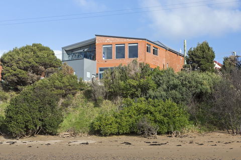 Novo Luxury Apartment - Accommodation in Bendigo 0