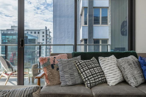 LIGHT AIRY SPACIOUS QUEENS ROAD APARTMENT - Accommodation in Bendigo 6