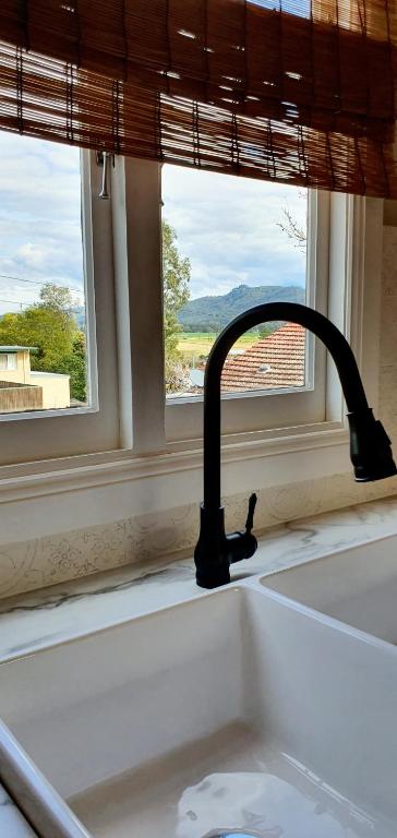 Galway - Accommodation in Bendigo 1