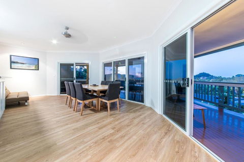 Sunset Escape - Accommodation in Bendigo 3