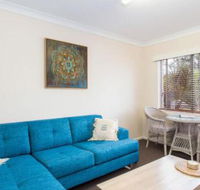 Sandy Bottoms with WiFi just Moments from Beach - Accommodation in Bendigo