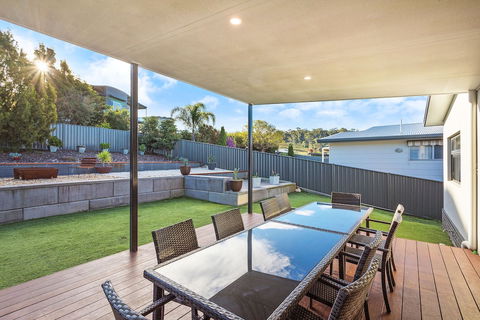 Kingfisher Retreat At Eden Cove - Accommodation in Bendigo 1