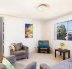 Aquarius 9 Opposite Wallis Lake - Accommodation in Bendigo