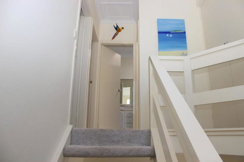 SUNDOWNER - Accommodation in Bendigo 4